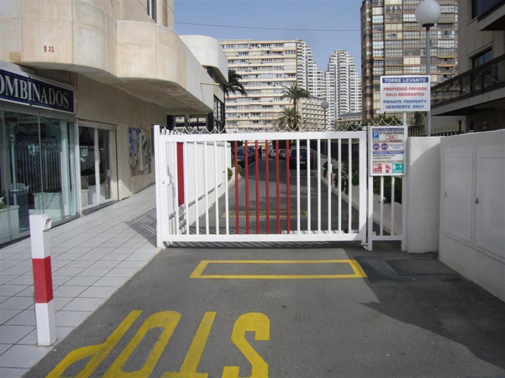 Torre Levante - Fincas Arena Benidorm Ngoại thất bức ảnh